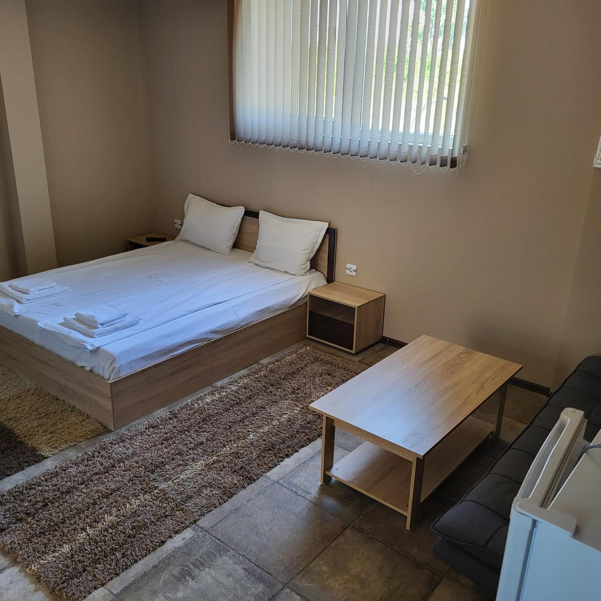 Hotel Sunrise Kalekovets Eksteriør bilde